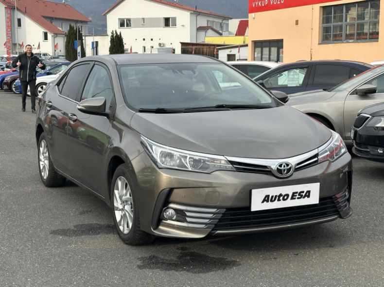 Toyota Corolla - hlavní foto