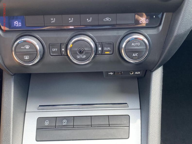 Škoda Octavia - hlavní fotka