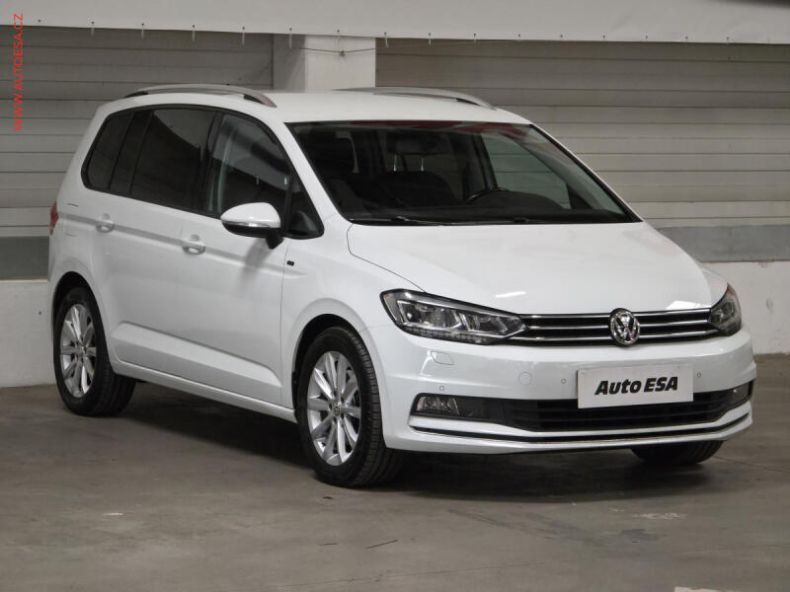 Volkswagen Touran - hlavní foto