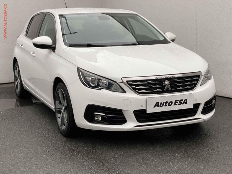 Peugeot 308 - hlavní foto