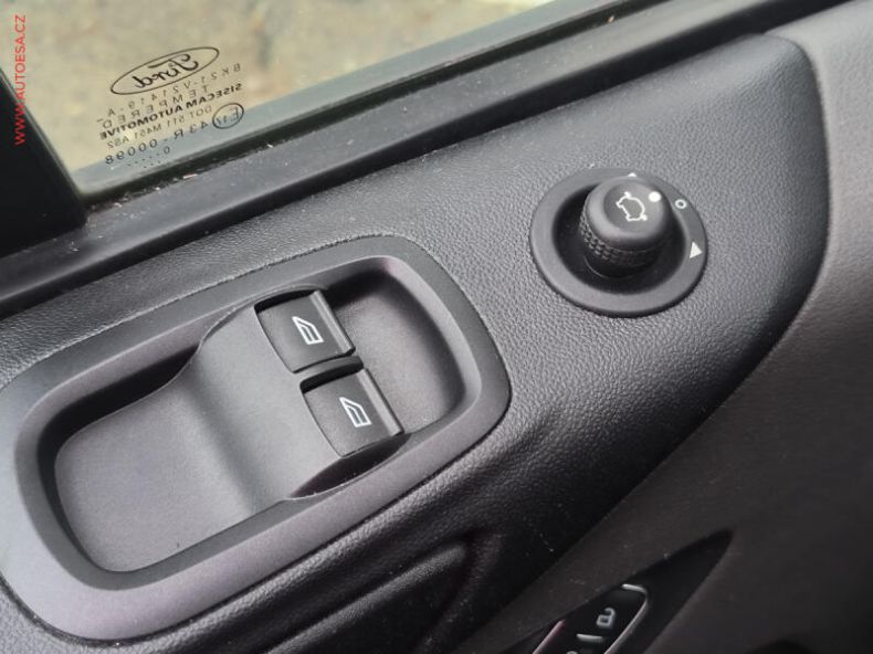 Ford Transit - hlavní fotka