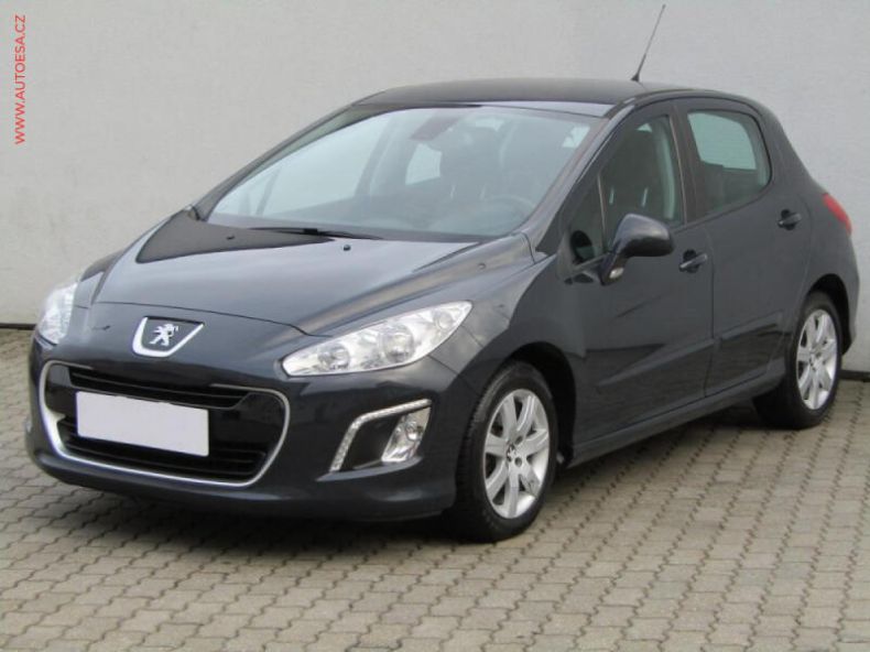 Peugeot 308 - hlavní fotka