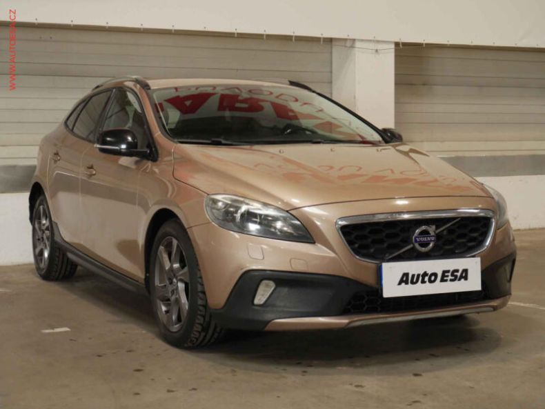 Volvo V40 - hlavní fotka inzerátu
