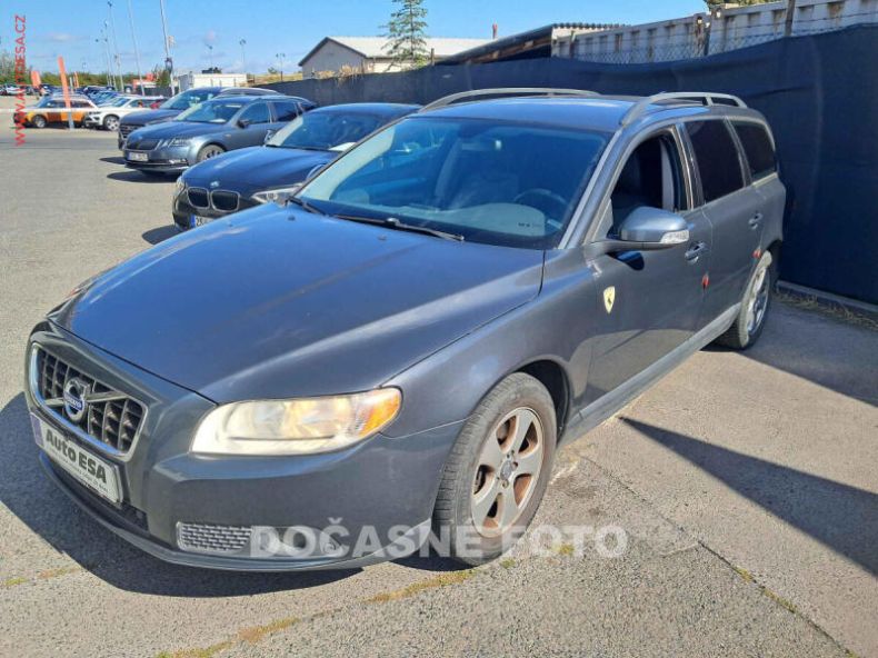 Volvo V70 - hlavní fotka inzerátu