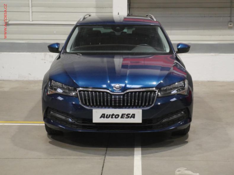 Škoda Superb - hlavní fotka