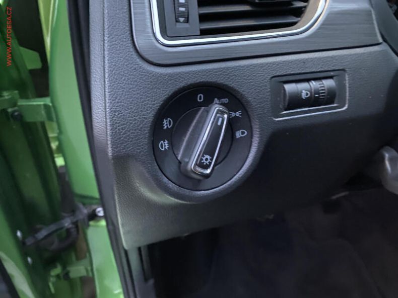 Škoda Rapid - hlavní fotka