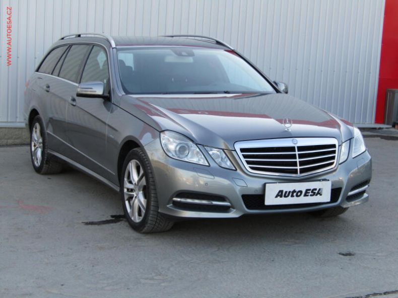 Mercedes Třída E - hlavní fotka inzerátu