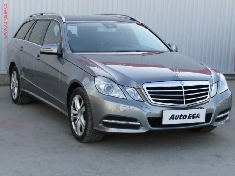 Mercedes Třída E - hlavní fotka inzerátu