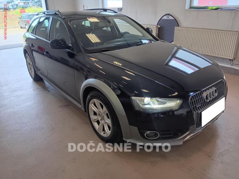 Audi A4 - hlavní foto