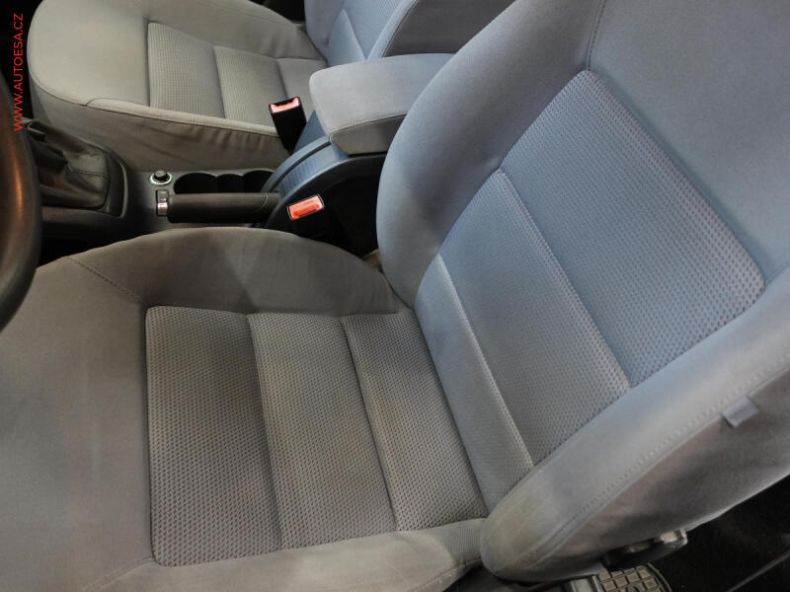 Škoda Octavia - hlavní fotka