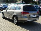 Volkswagen Passat - fotka číslo 5