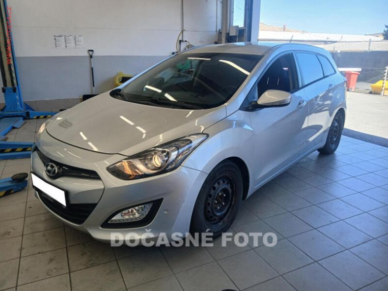 Hyundai i30 - hlavní fotka inzerátu