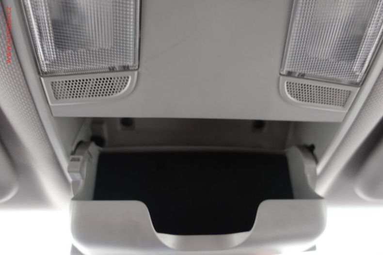 Hyundai i30 - hlavní fotka