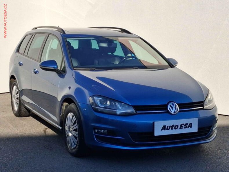 Volkswagen Golf - hlavní foto