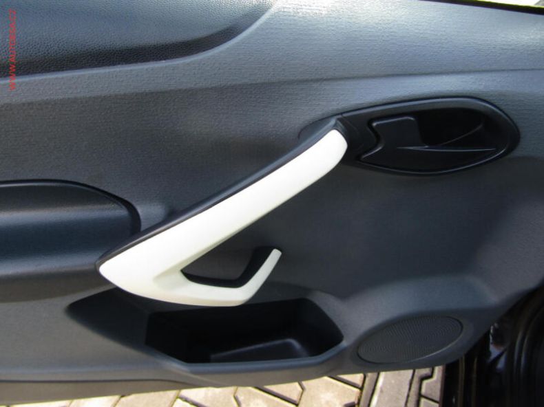 Ford Ka - hlavní fotka