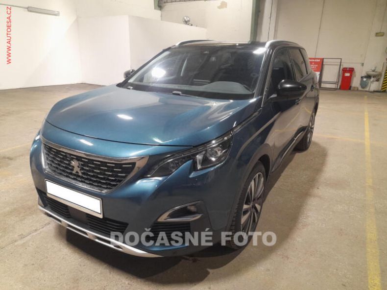 Peugeot 5008 - hlavní foto