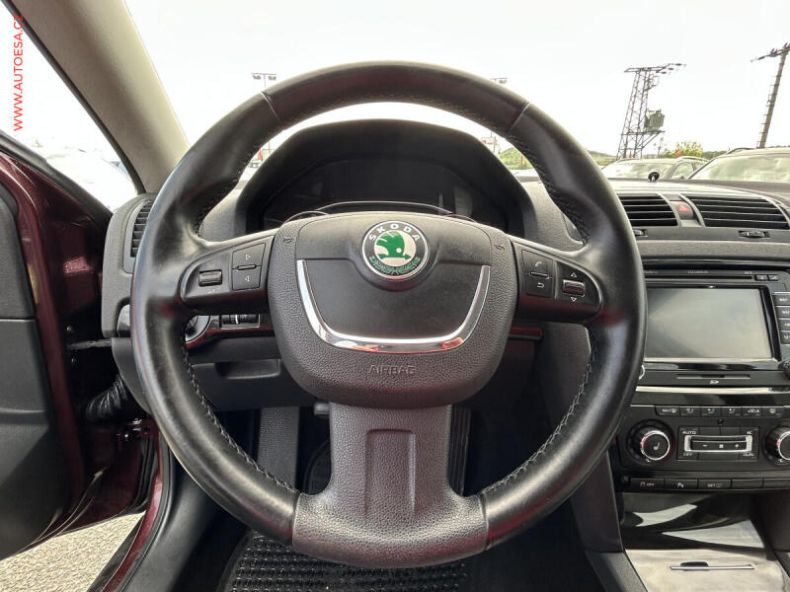 Škoda Octavia - hlavní fotka