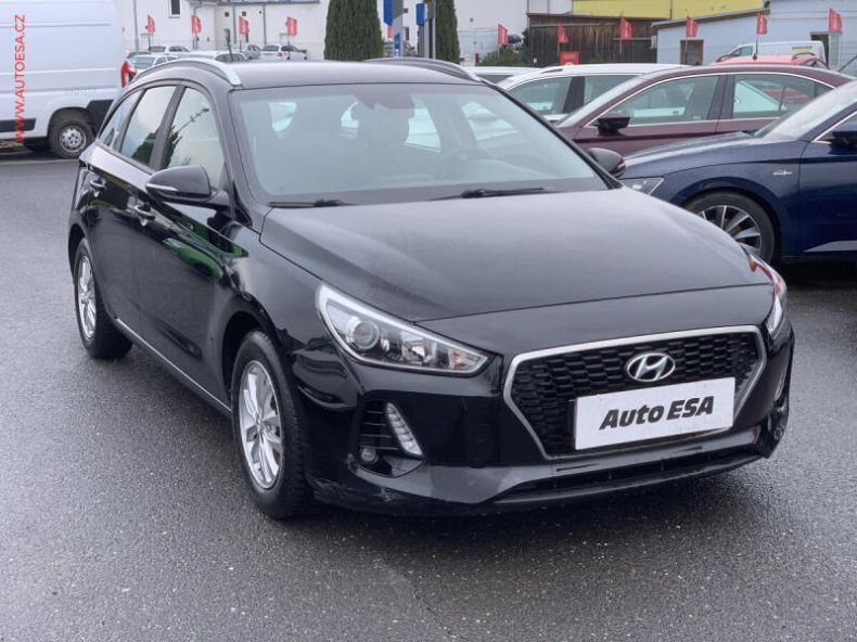 Hyundai i30 - hlavní fotka inzerátu