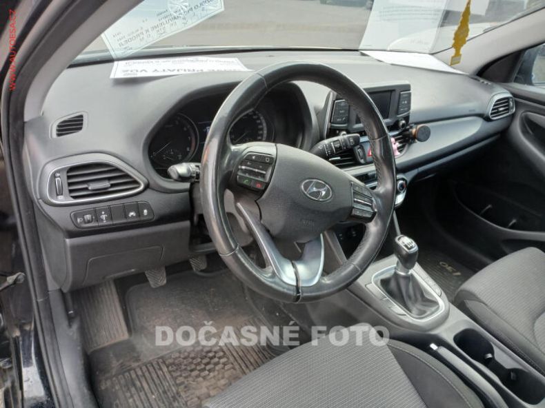 Hyundai i30 - hlavní fotka