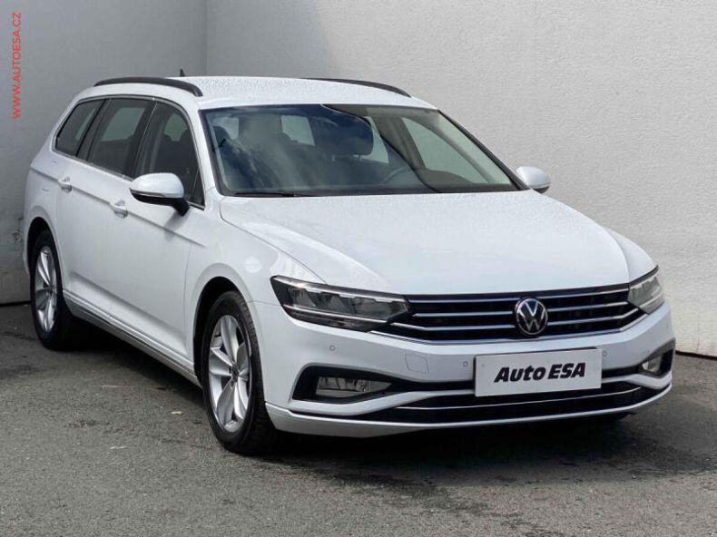 Volkswagen Passat - hlavní foto