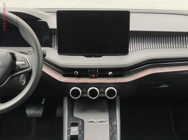 Škoda Superb - hlavní fotka