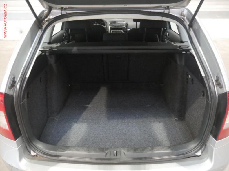 Škoda Octavia - hlavní fotka