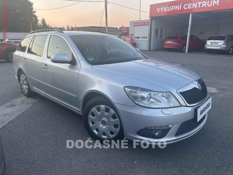 Škoda Octavia - hlavní fotka