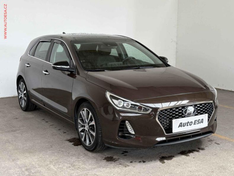 Hyundai i30 - hlavní foto