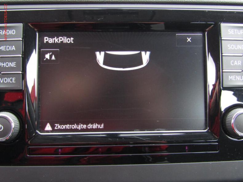 Škoda Rapid - hlavní fotka