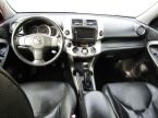 Toyota RAV 4 - fotka číslo 7