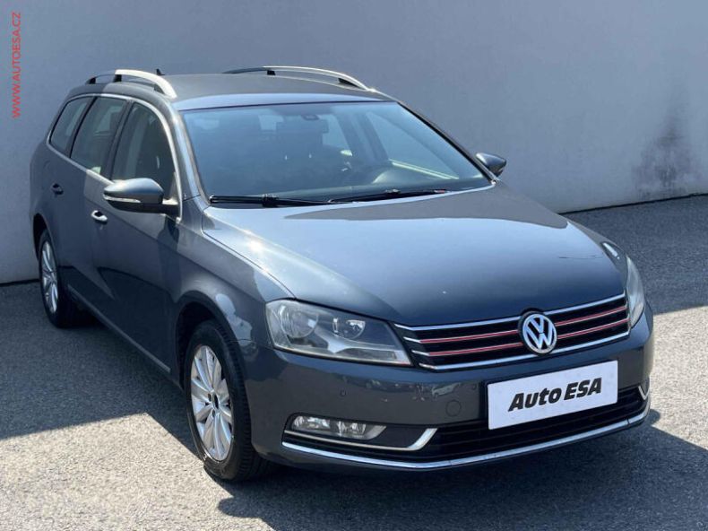 Volkswagen Passat - hlavní fotka inzerátu