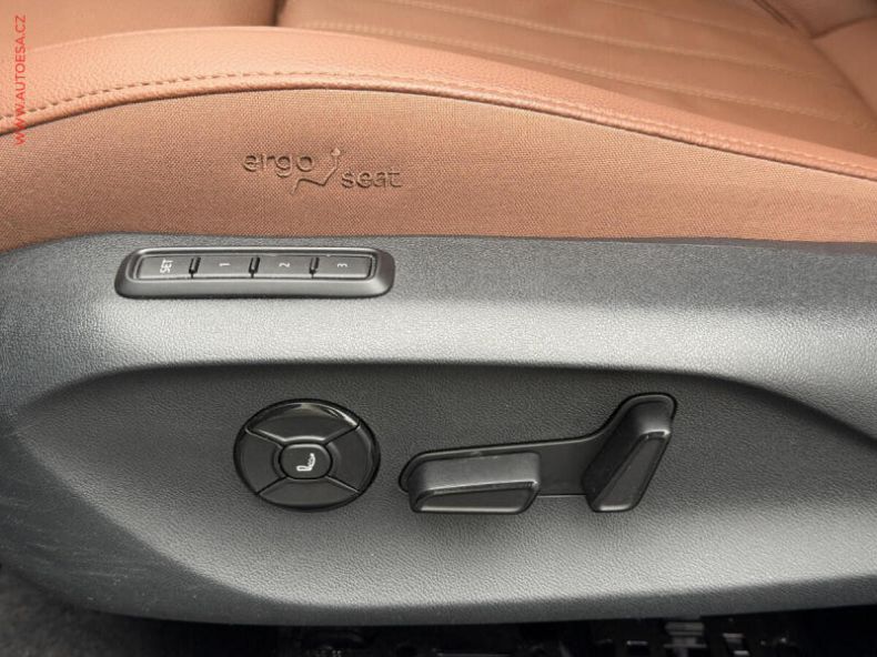 Škoda Superb - hlavní fotka