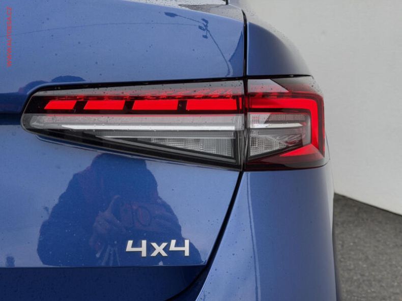 Škoda Superb - hlavní fotka