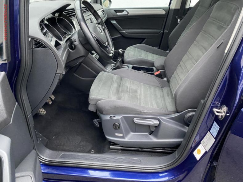 Volkswagen Touran - hlavní fotka