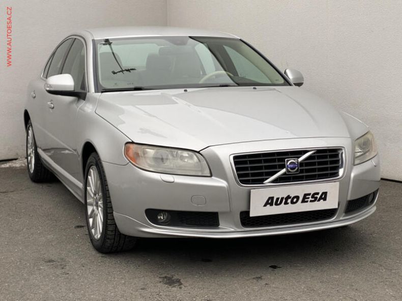 Volvo S80 - hlavní foto