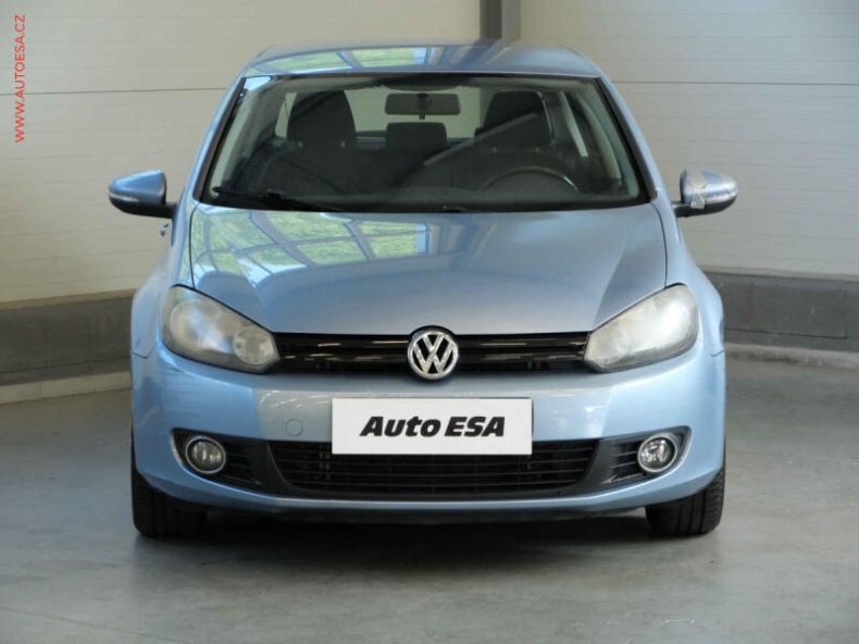 Volkswagen Golf - hlavní fotka