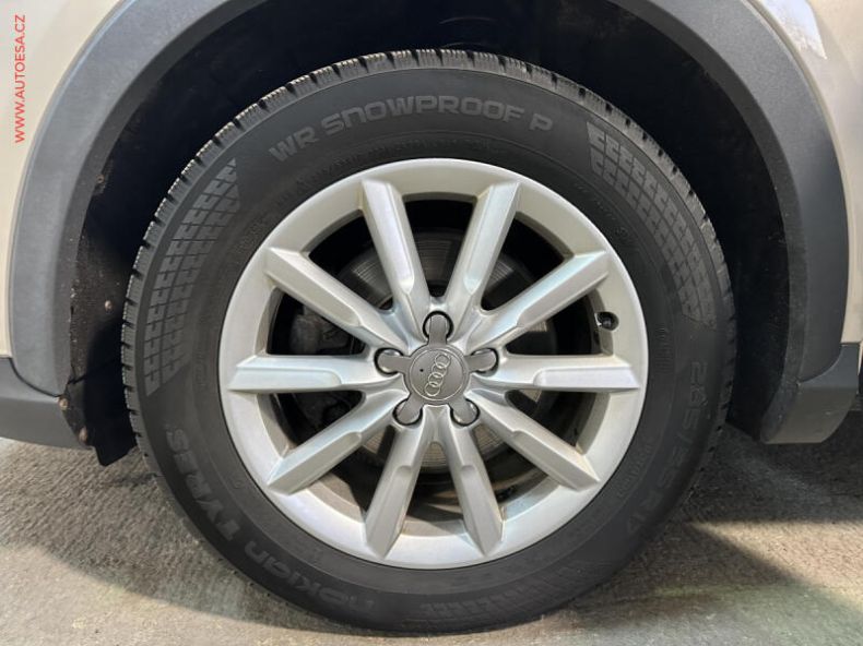 Audi Q3 - hlavní fotka
