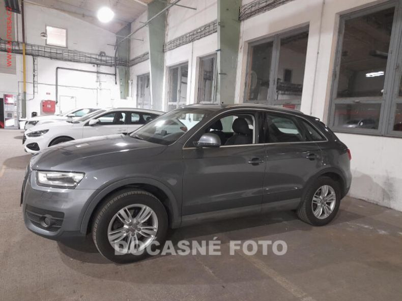 Audi Q3 - hlavní foto