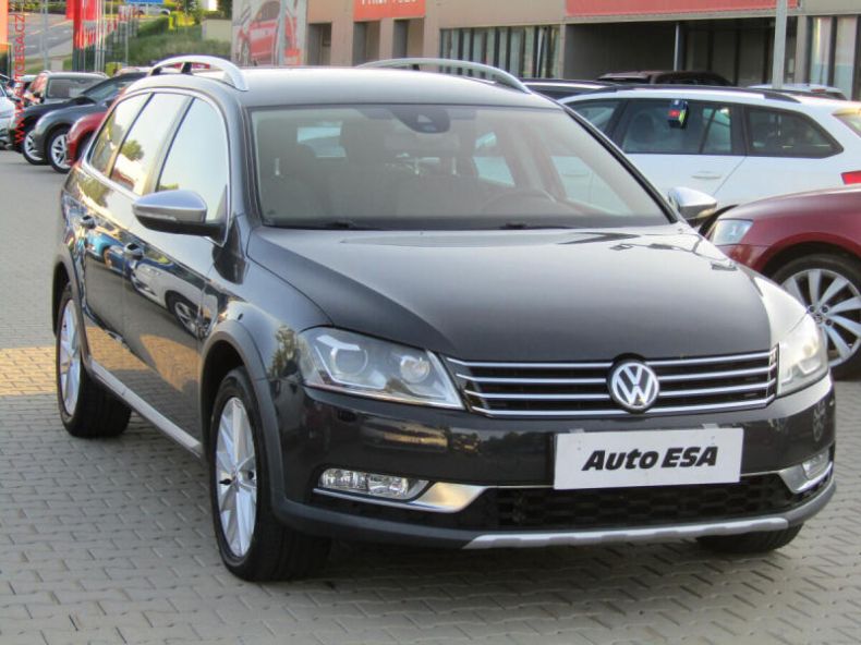 Volkswagen Passat - hlavní foto