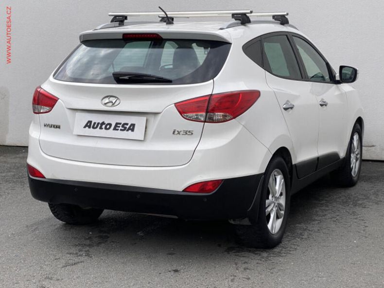 Hyundai ix35 - hlavní fotka