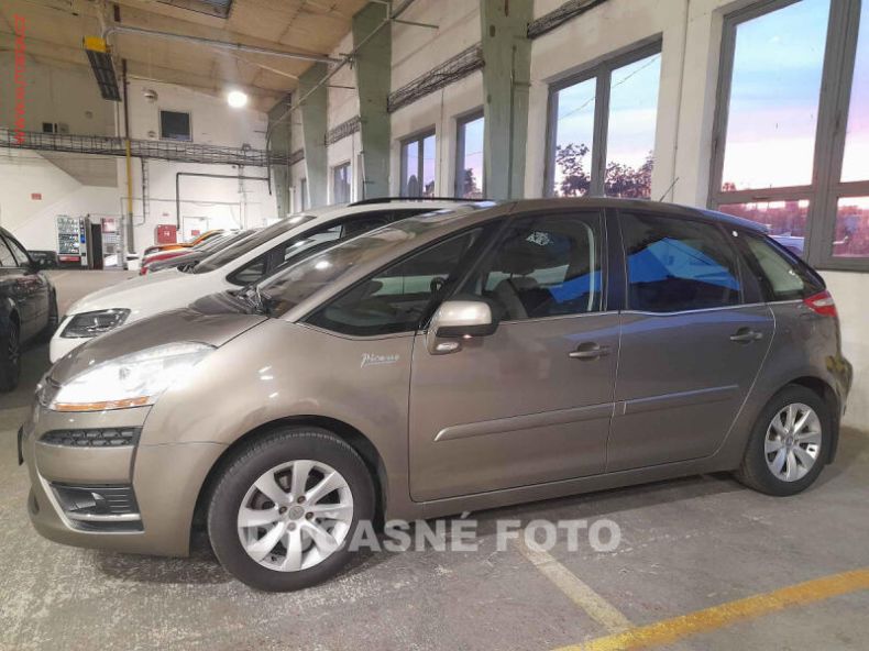 Citroën C4 Picasso - hlavní foto