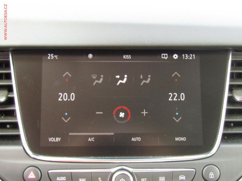 Opel Crossland - hlavní fotka