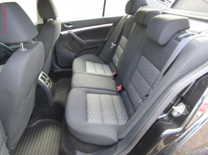 Škoda Octavia - hlavní fotka