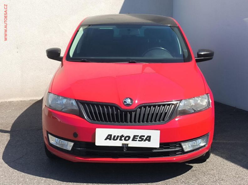 Škoda Rapid - hlavní fotka