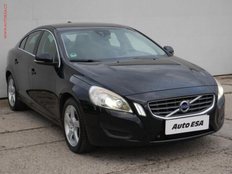 Volvo S60 - hlavní fotka inzerátu