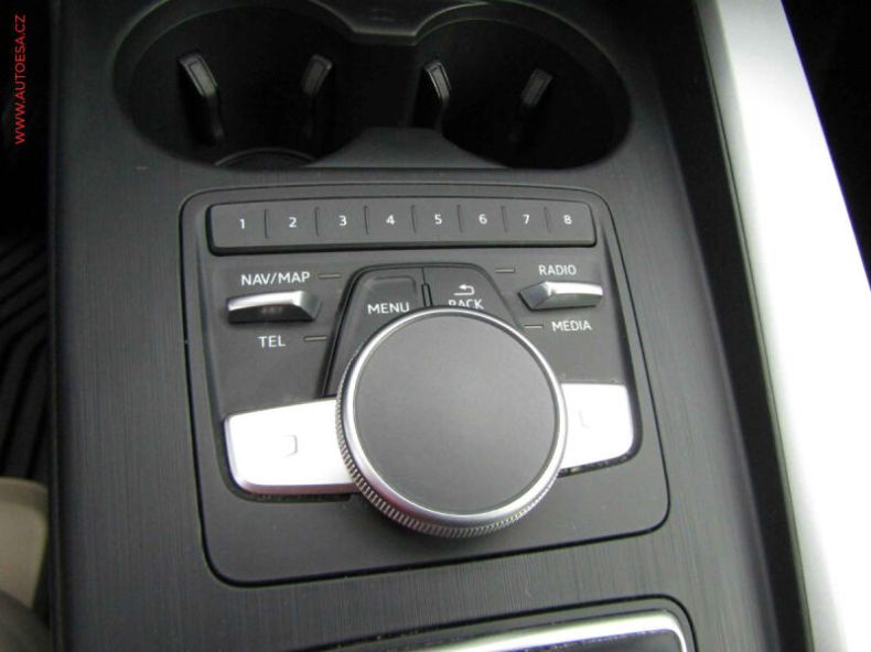 Audi A4 - hlavní fotka