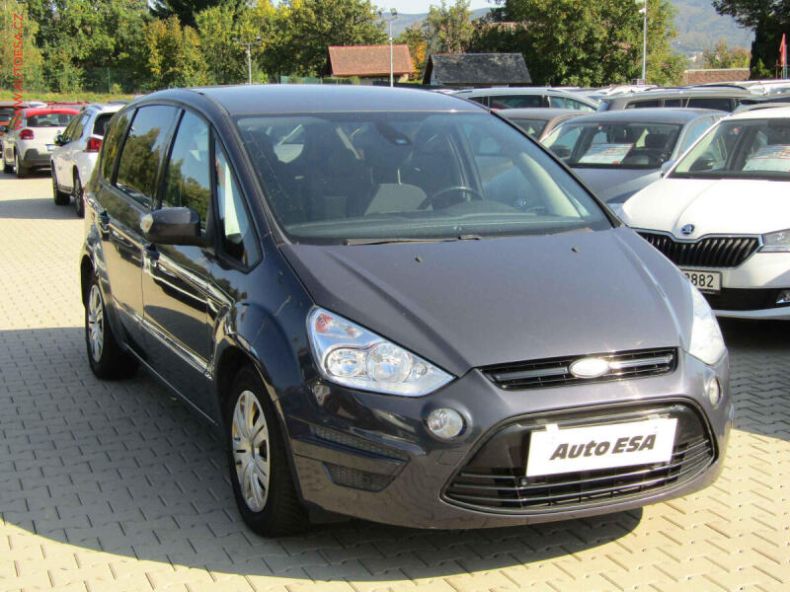 Ford S-MAX - hlavní fotka inzerátu