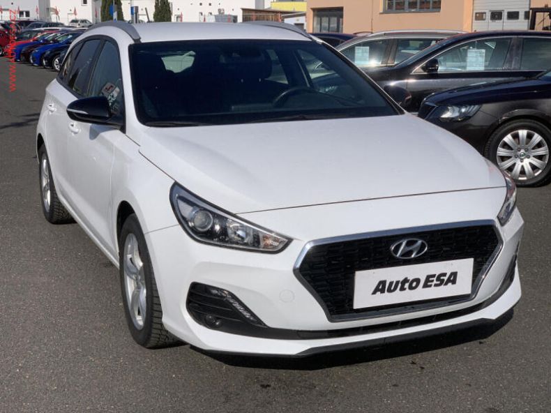 Hyundai i30 - hlavní fotka inzerátu