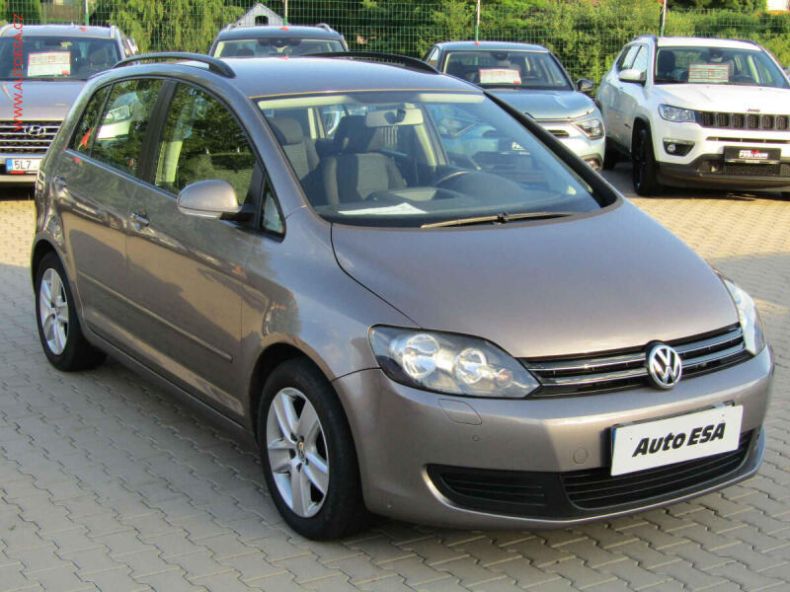 Volkswagen Golf - hlavní fotka inzerátu