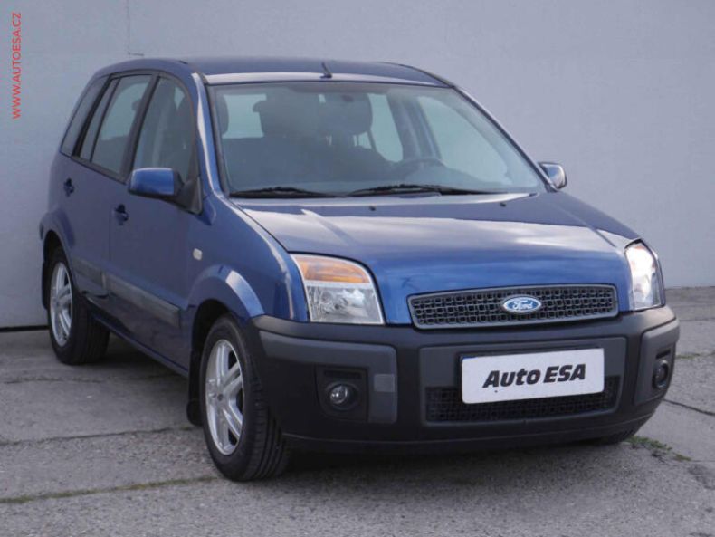 Ford Fusion - hlavní foto